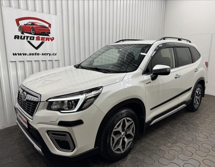 Subaru Forester SUV / Terénní 2,0 l 110 kw