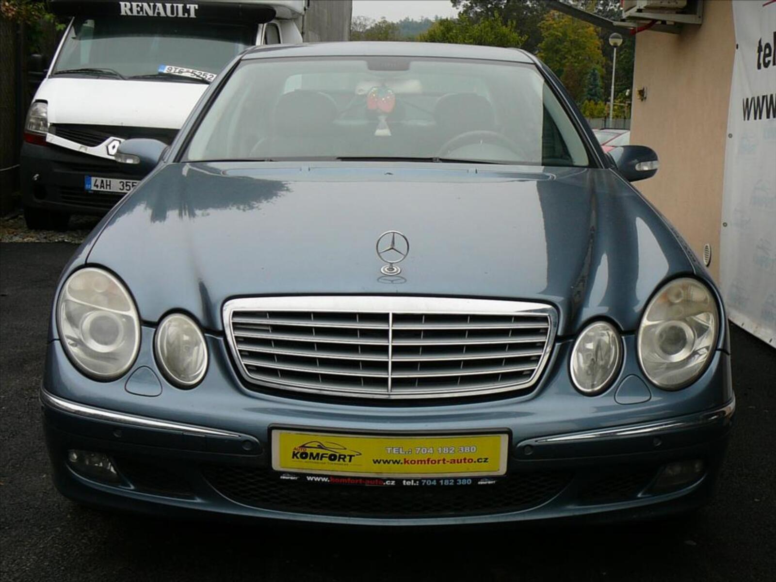 Mercedes-Benz Třídy E 2