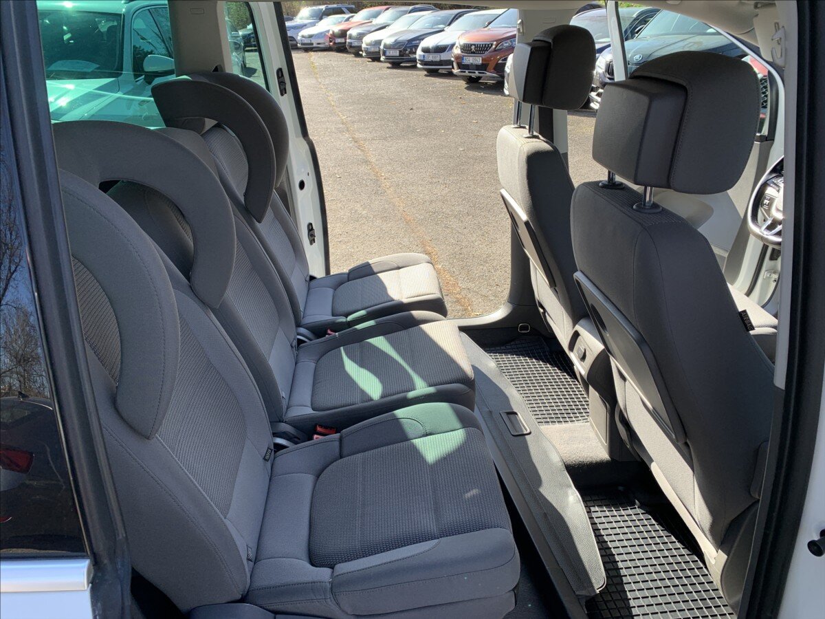 Volkswagen Sharan MPV 2,0 l 110 kw