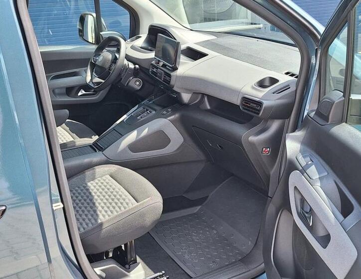 Peugeot Rifter 12