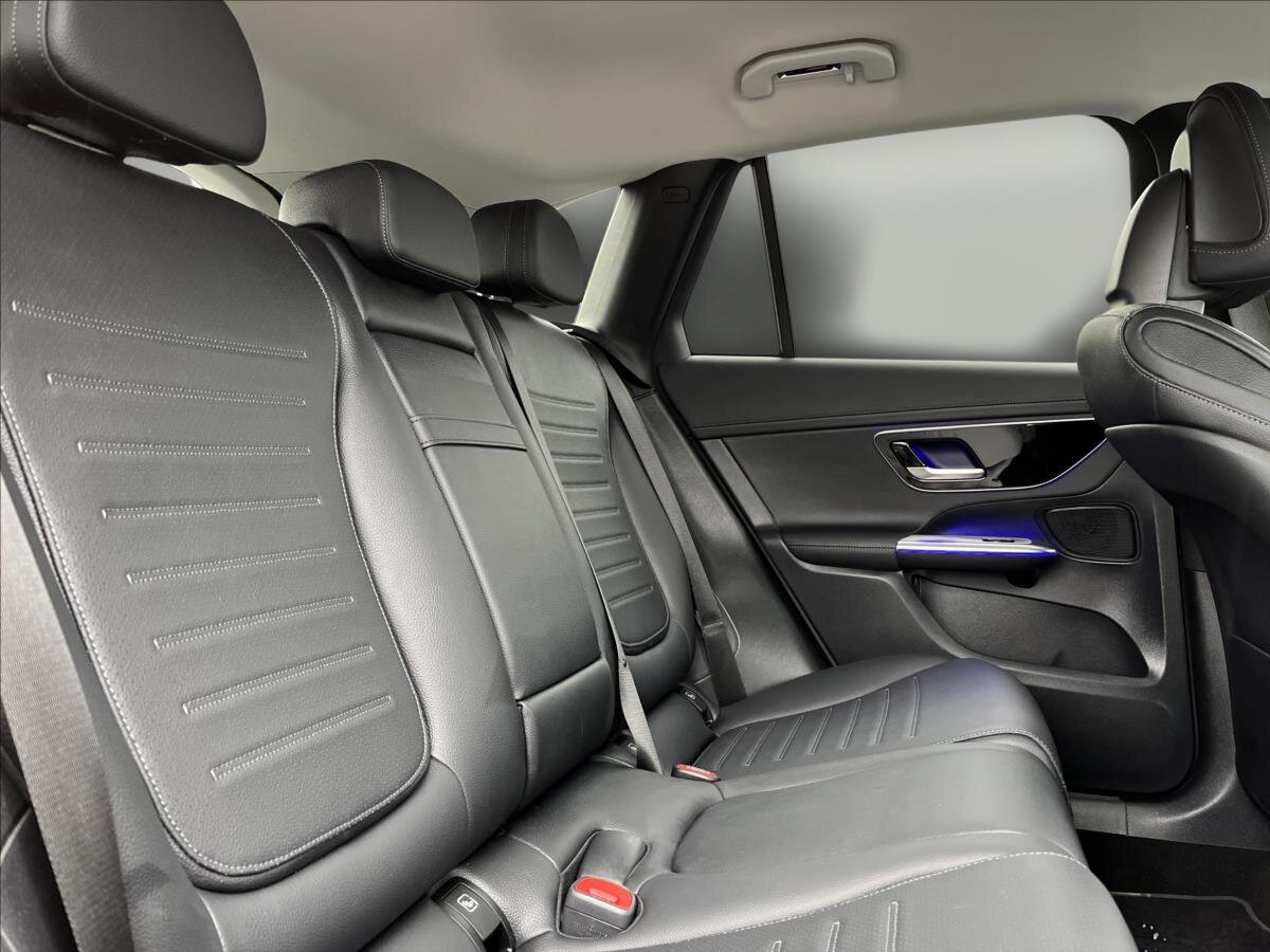 Mercedes-Benz GLC SUV 2,0 l 145 kw