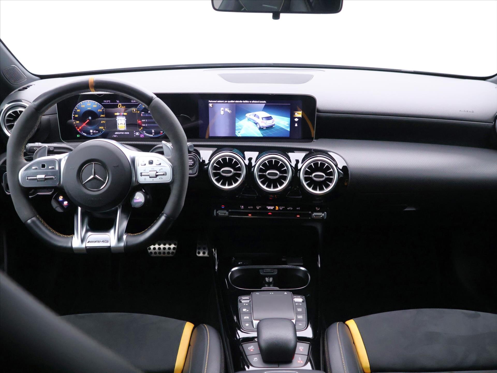 Mercedes-Benz Třídy A Hatchback 2,0 l 310 kw