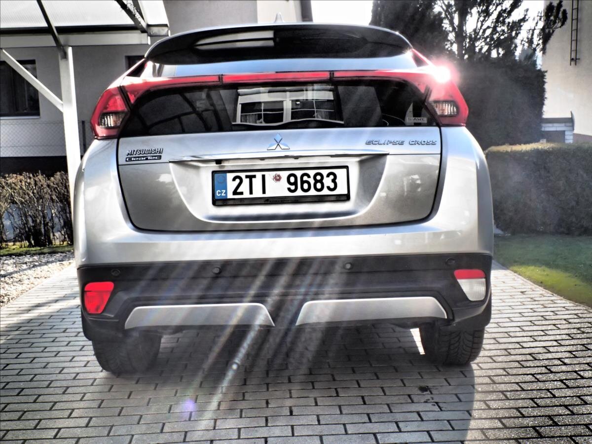 Mitsubishi Eclipse Cross Kombi 1,5 l 120 kw
