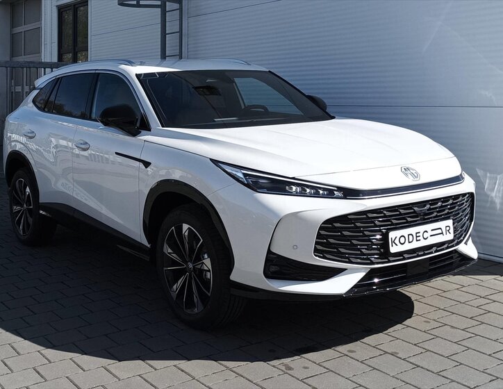 MG HS SUV / Terénní 1,5 l 125 kw