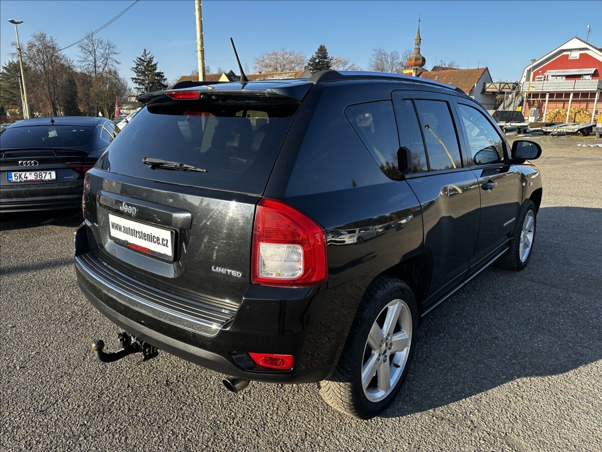 Jeep Compass SUV 2,1 l 120 kw