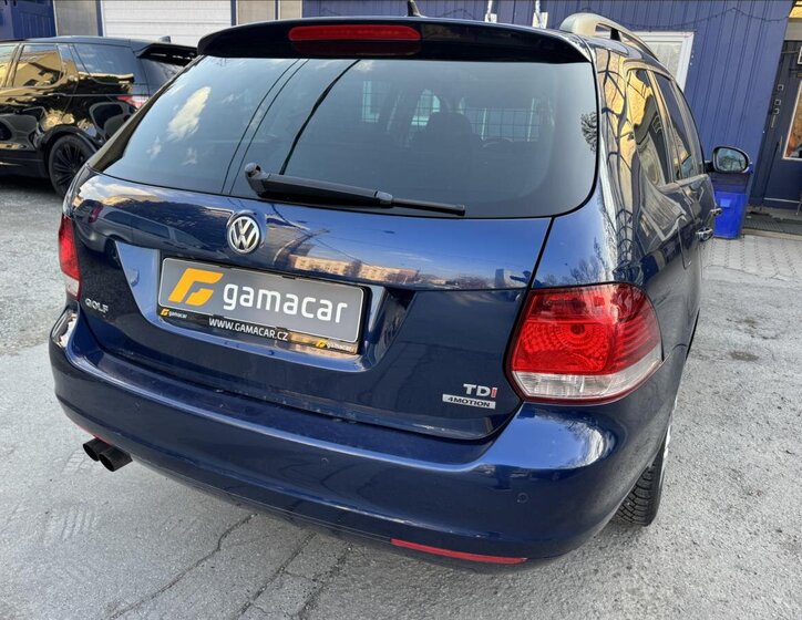 Volkswagen Golf Kombi 1,6 l 77 kw