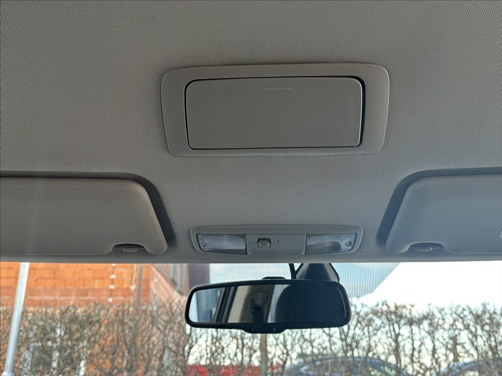 Mitsubishi Outlander SUV / Terénní 2,3 l 110 kw