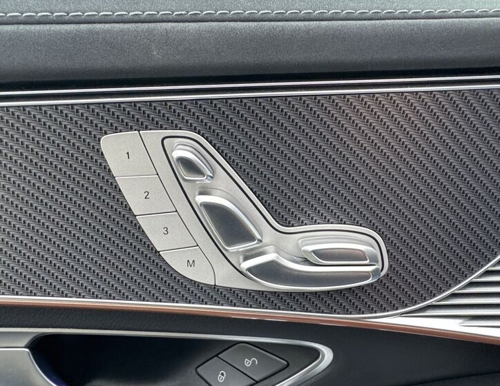 Mercedes-Benz EQC SUV / Terénní 0,0 300 kw