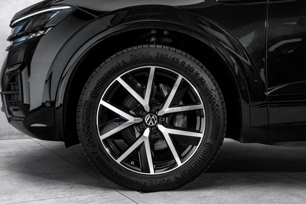 Volkswagen Touareg SUV / Terénní 3,0 l 210 kw