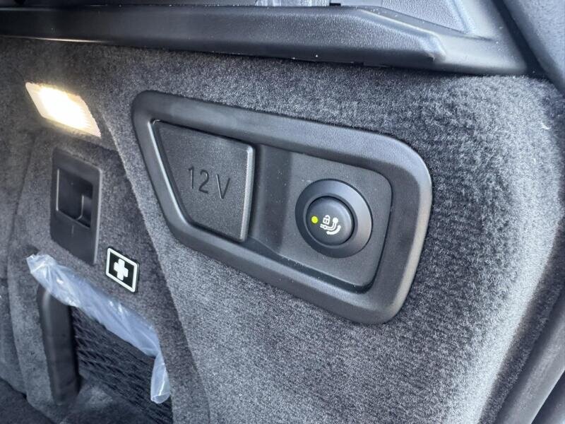 BMW X7 SUV / Terénní 3,0 l 250 kw