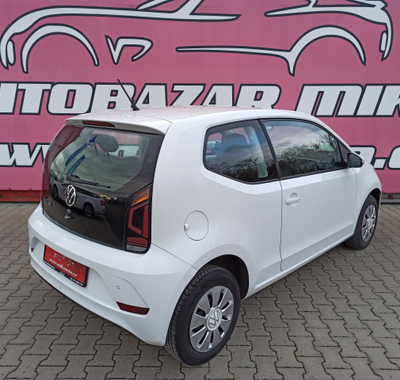 Volkswagen up! 5