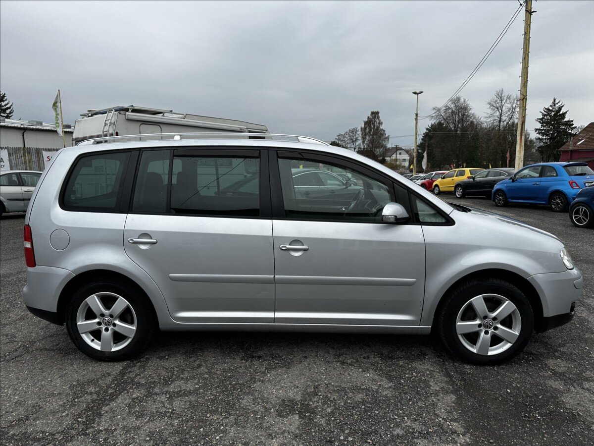 Volkswagen Touran MPV 2,0 l 110 kw