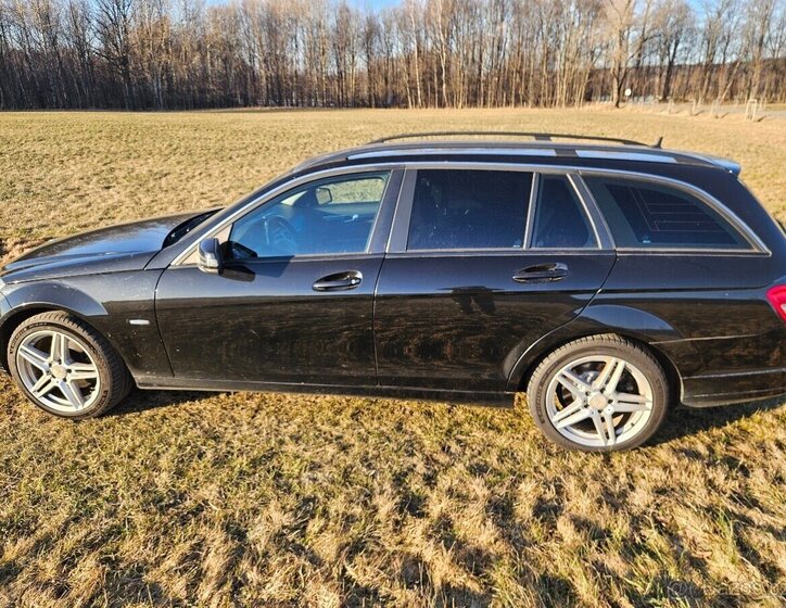 Mercedes-Benz Třídy C Kombi 0,0 135 kw