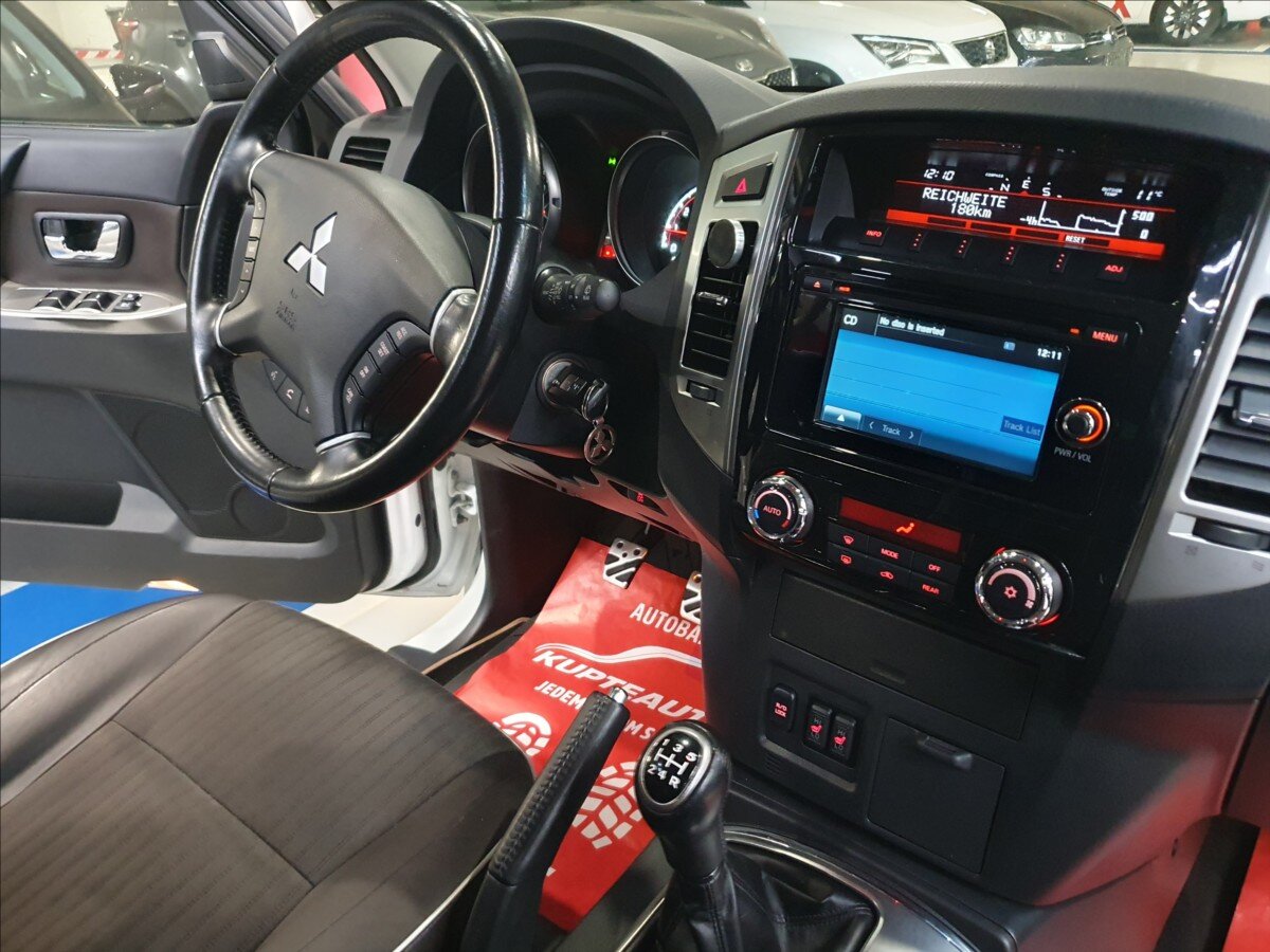 Mitsubishi Pajero Ostatní 3,2 l 147 kw