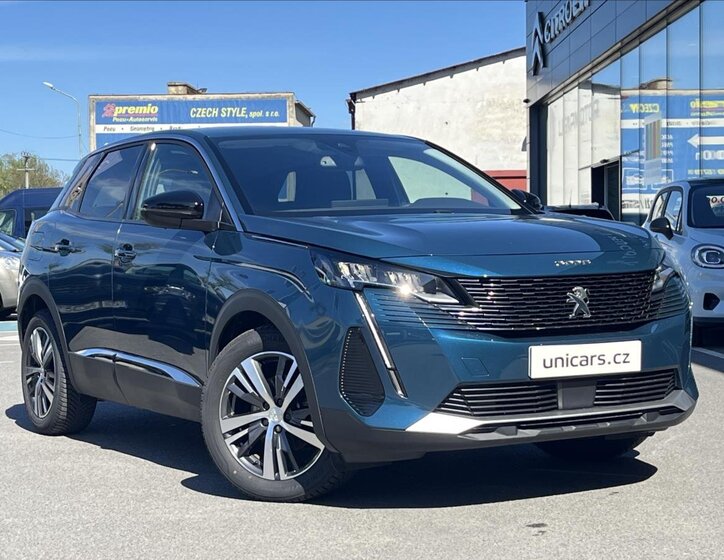 Peugeot 3008 SUV / Terénní 1,5 l 96 kw