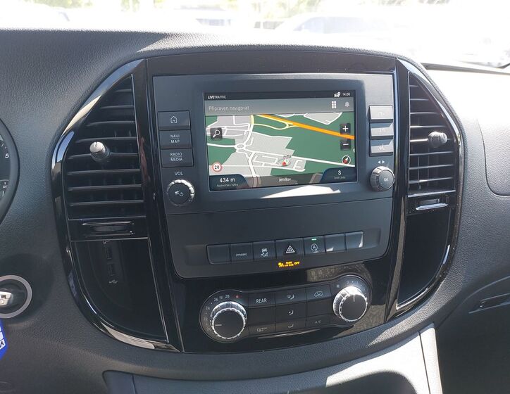 Mercedes-Benz Vito 19