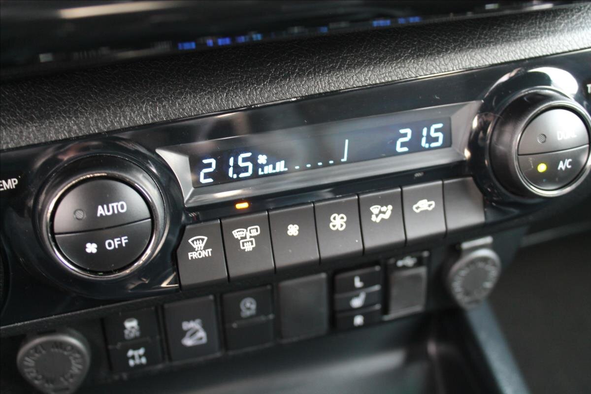 Toyota Hilux Pick-up 2,8 l 150 kw