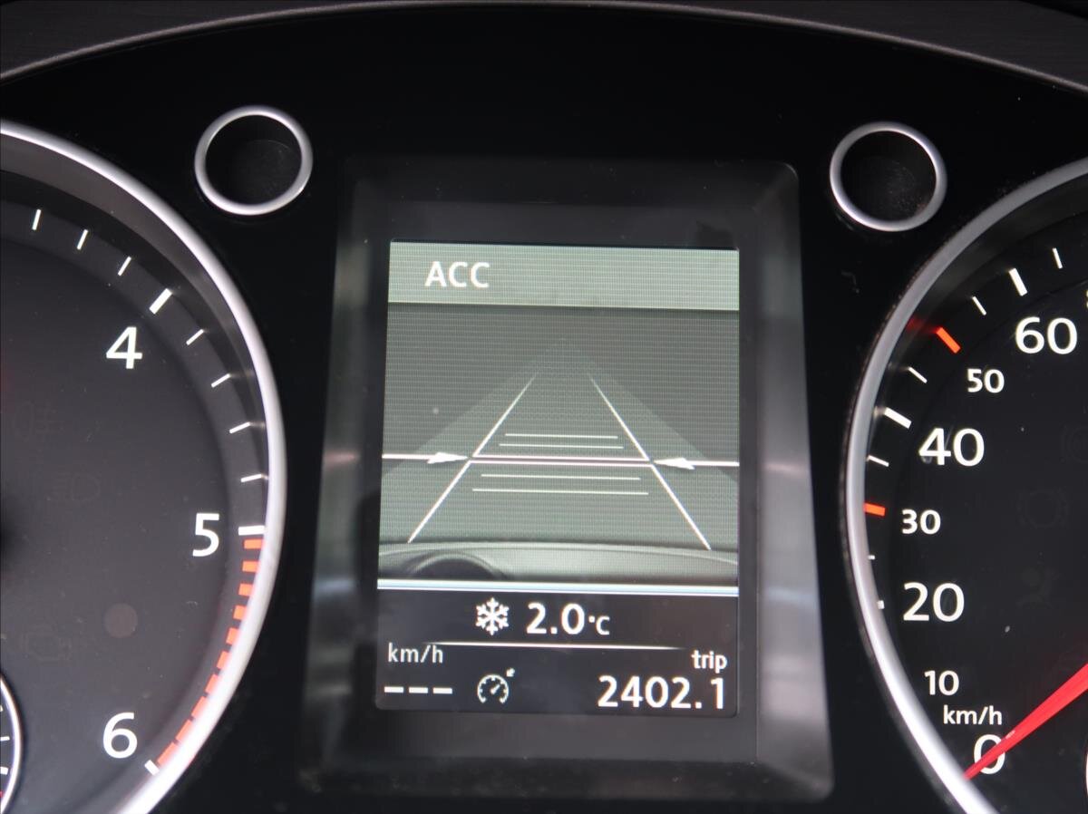 Volkswagen Passat Kombi 2,0 l 103 kw