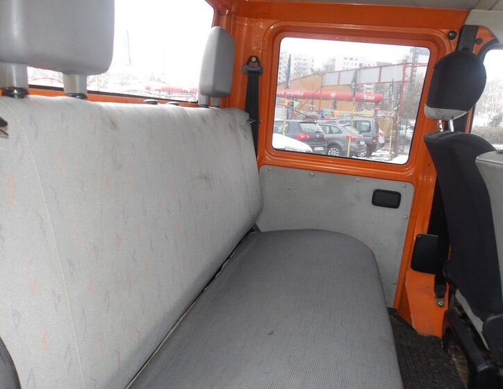 Volkswagen Transporter Ostatní 2,4 l 57 kw