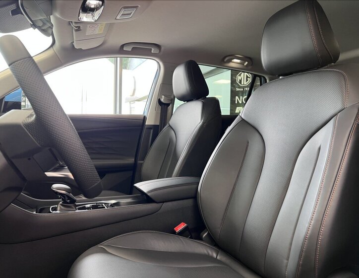 MG HS SUV 1,5 l 125 kw