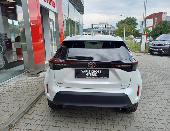 Toyota Yaris Cross SUV 1,5 l 85 kw