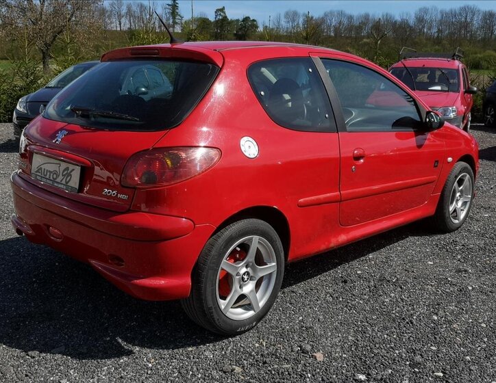 Peugeot 206 Hatchback 1,4 l 50 kw