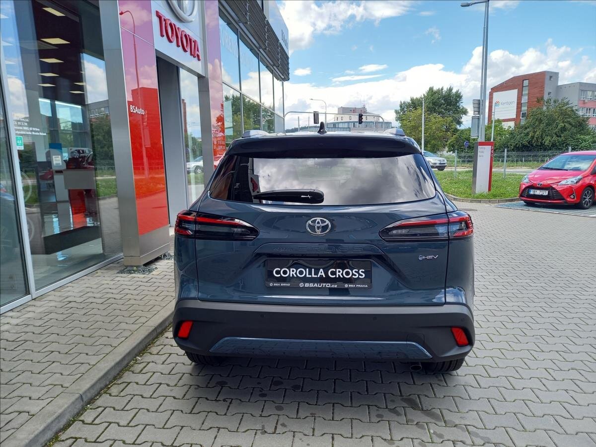 Toyota Corolla Cross SUV 2,0 l 131 kw