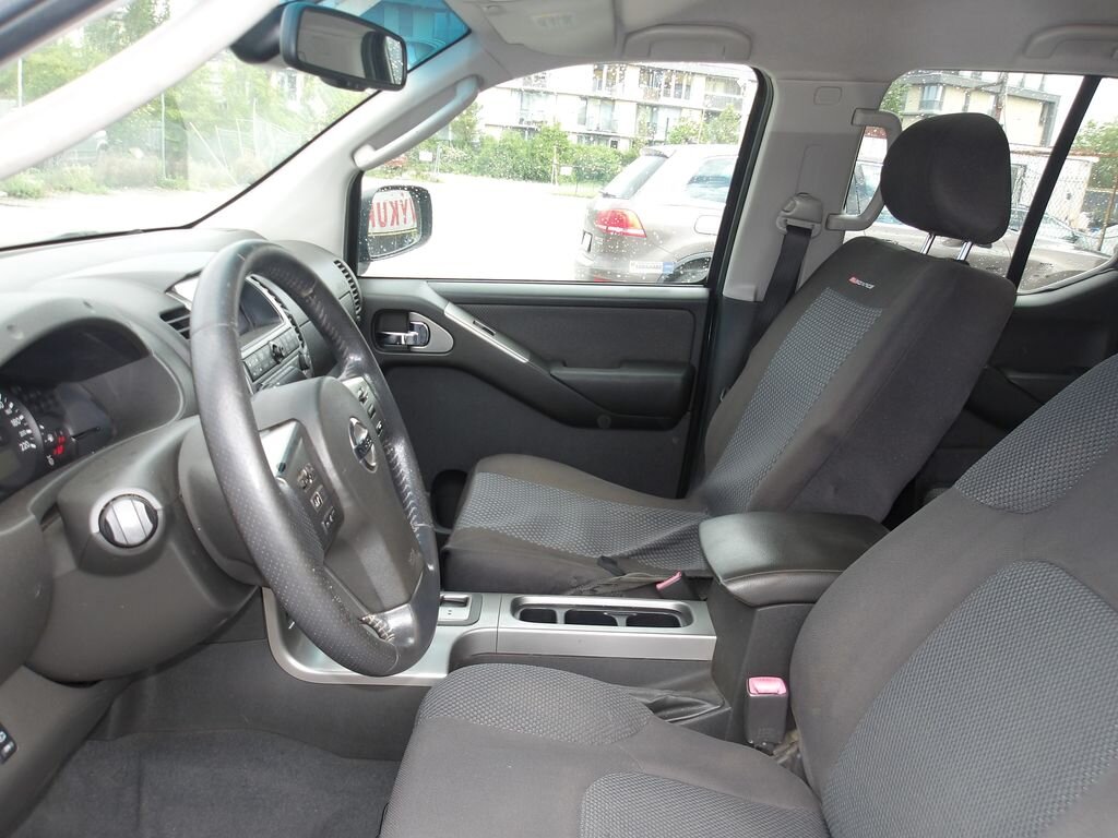 Nissan Navara Pick-up 2,5 l 126 kw