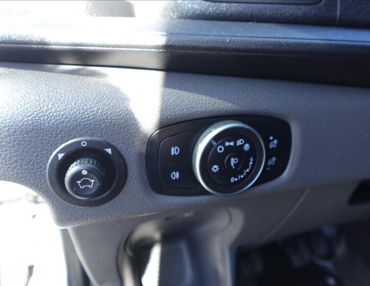 Ford Transit Ostatní 2,0 l 96 kw