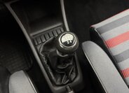 Volkswagen Golf Sedan / Limuzína 1,8 l 79 kw