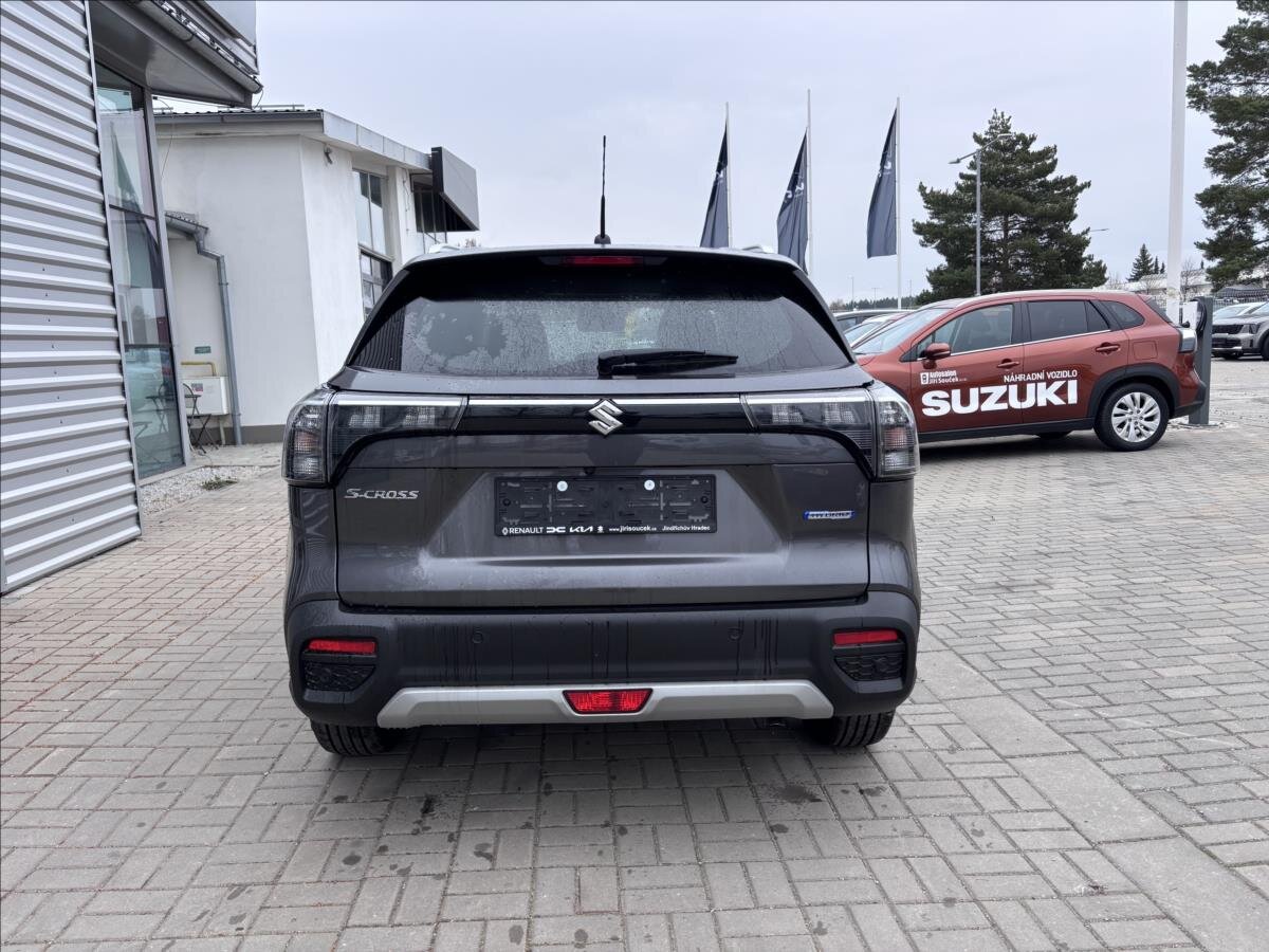 Suzuki S-Cross SUV / Terénní 1,4 l 81 kw