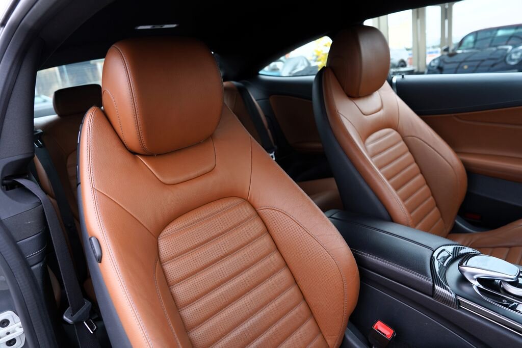 Mercedes-Benz Třídy C Kupé 2,1 l 150 kw