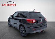 Suzuki Vitara SUV / Terénní 1,4 l 103 kw