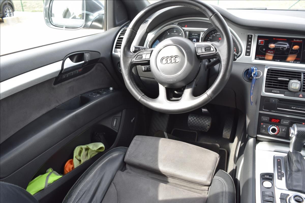 Audi Q7 SUV 3,0 l 180 kw