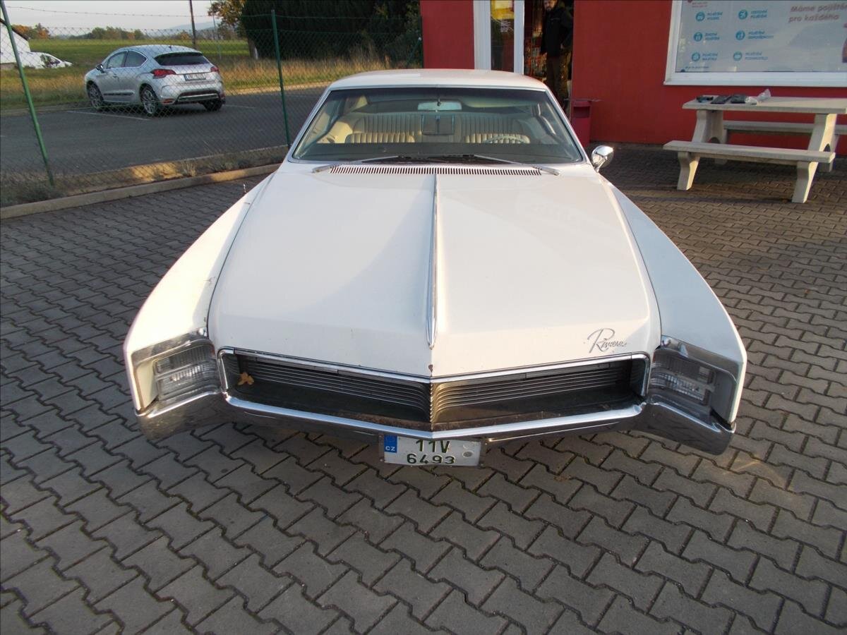 Buick Riviera Kupé 7,0 l 270 kw
