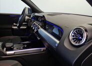 Mercedes-Benz GLB 17