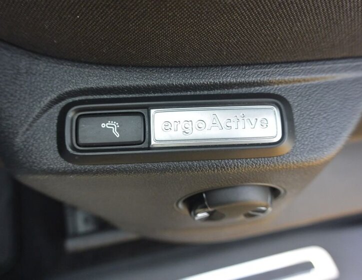 Volkswagen Tiguan SUV / Terénní 2,0 l 110 kw