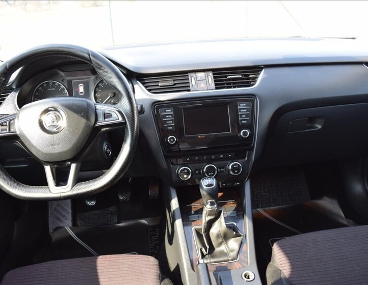 Škoda Octavia Kombi 1,6 l 77 kw