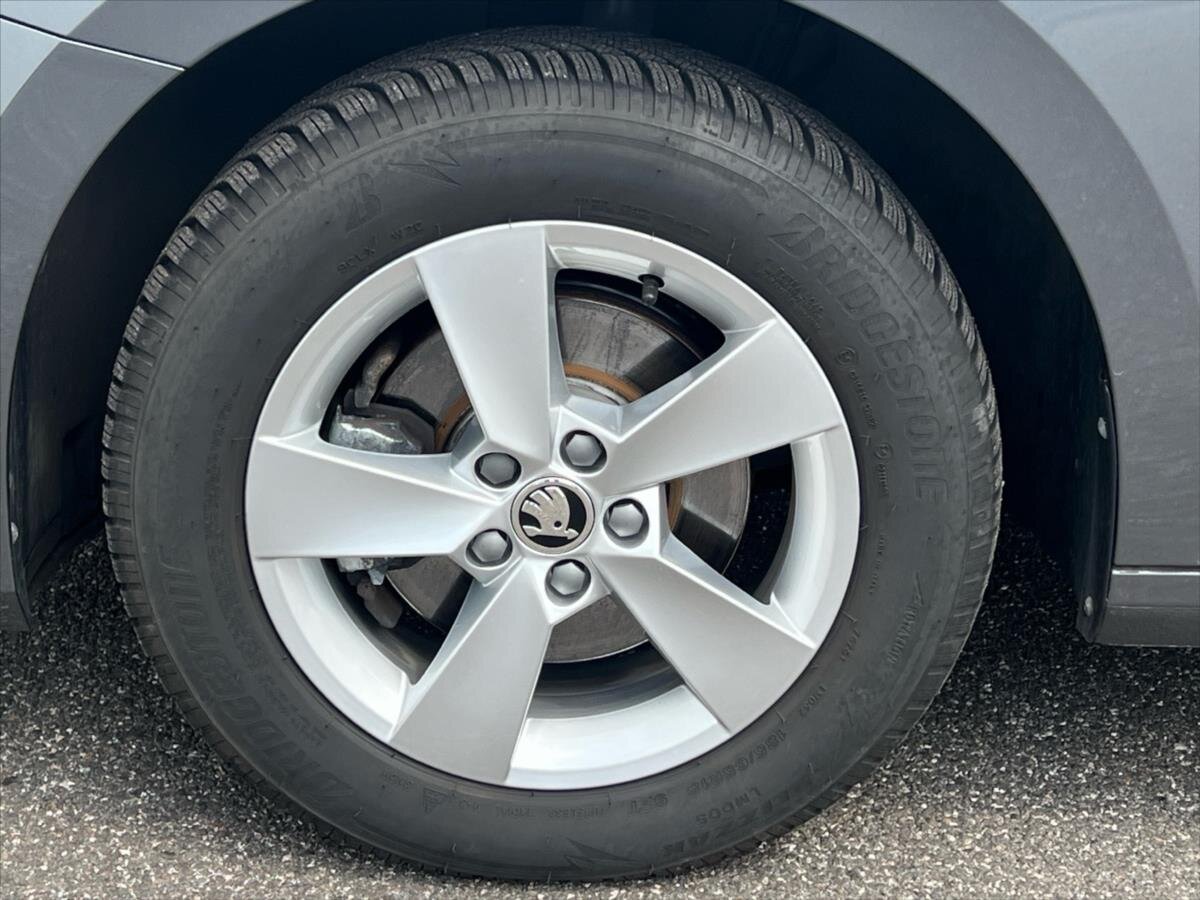 Škoda Fabia Hatchback 999,0 85 kw