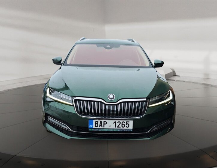 Škoda Superb Kombi 2,0 l 140 kw