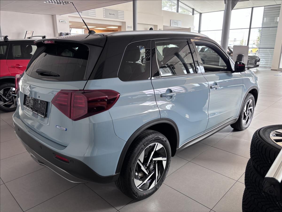Suzuki Vitara SUV / Terénní 1,4 l 81 kw