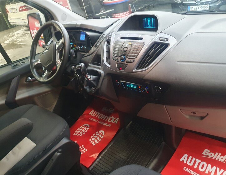 Ford Tourneo Custom Kombi 2,2 l 92 kw