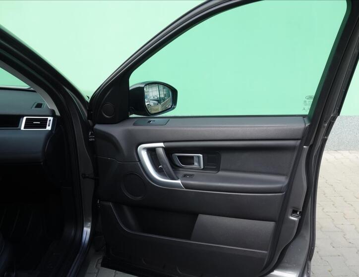 Land Rover Discovery Sport 32