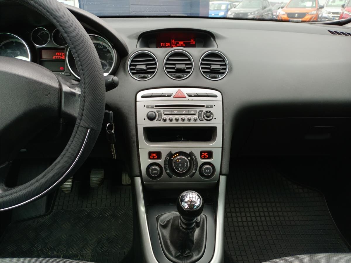 Peugeot 308 Kombi 1,6 l 82 kw