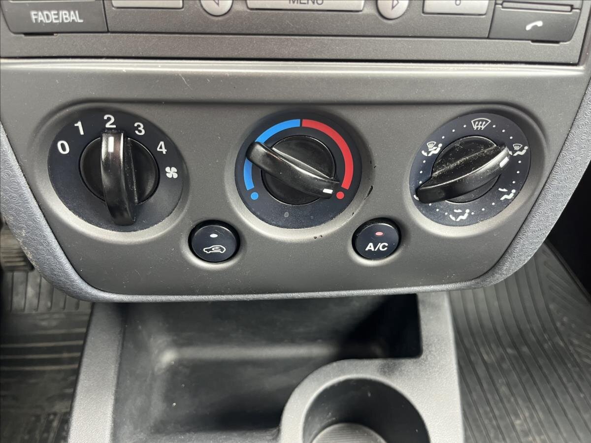 Ford Fusion Kombi 1,4 l 59 kw