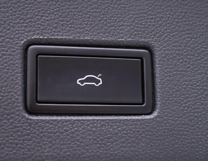 Volkswagen T-Roc SUV 1,5 l 110 kw