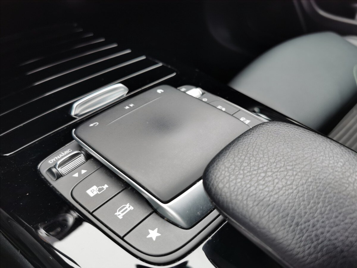 Mercedes-Benz CLA Kombi 2,0 l 110 kw