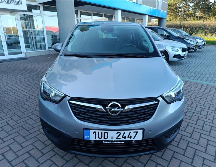 Opel Crossland X SUV / Terénní 1,2 l 81 kw