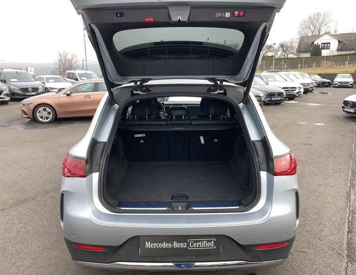 Mercedes-Benz EQE 10