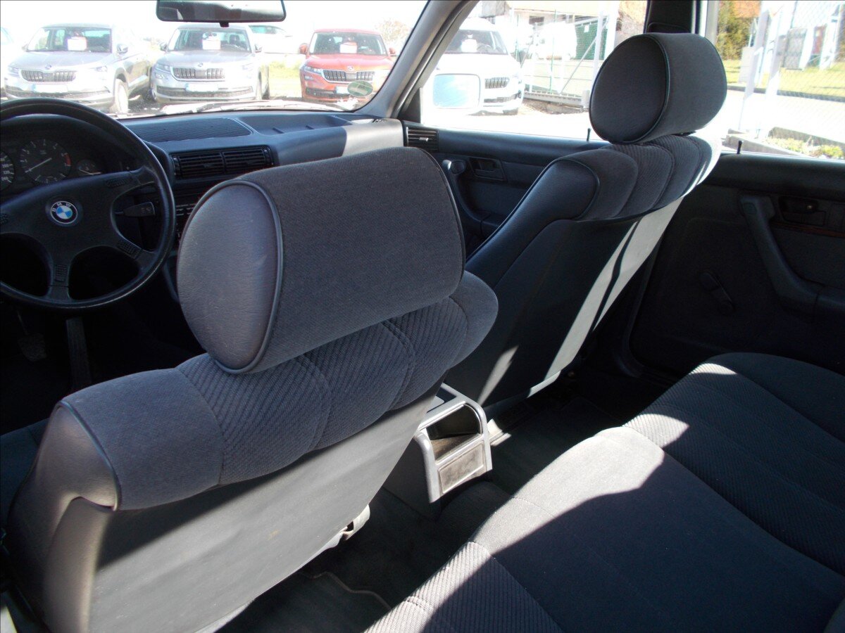 BMW Řada 5 Sedan / Limuzína 2,0 l 95 kw